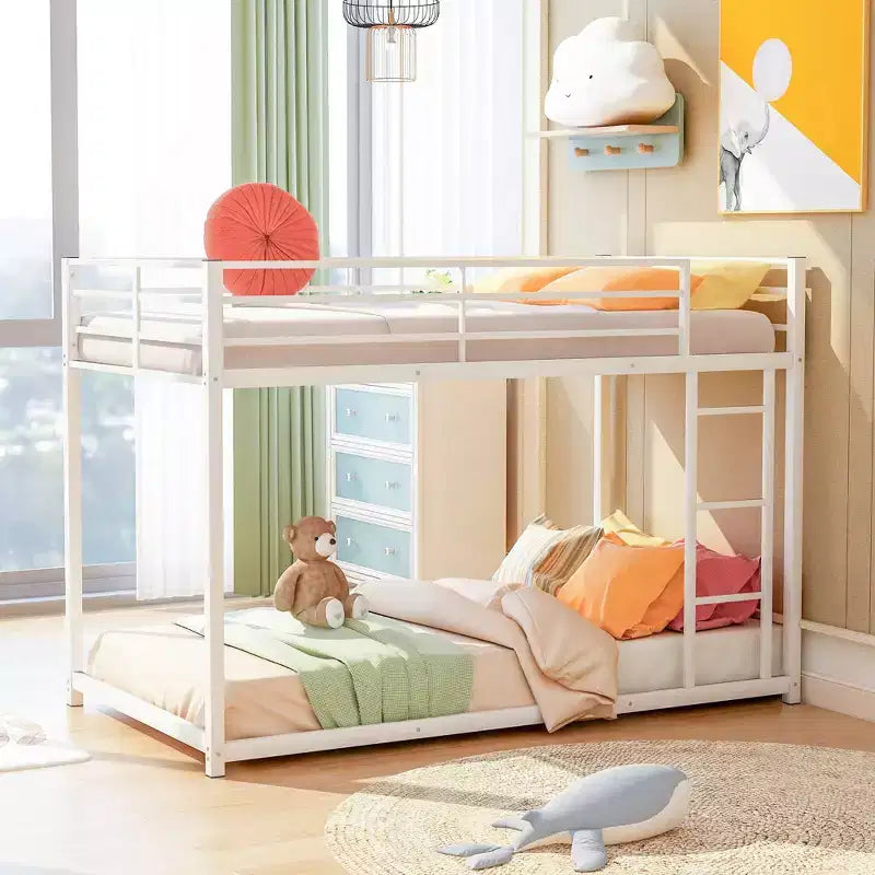 Lits superposés en métal de 77,1 po, lits jumeaux, avec échelle et garde-corps de sécurité, lits superposés pour enfants pour chambre à coucher, dortoir, blanc